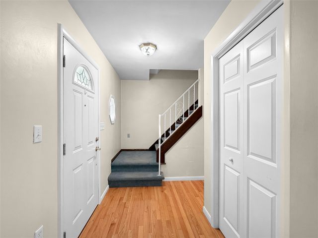 5203 W 50TH Street, Erie, PA 16506