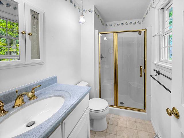 5203 W 50TH Street, Erie, PA 16506