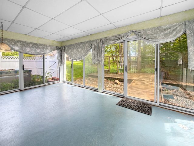 5203 W 50TH Street, Erie, PA 16506