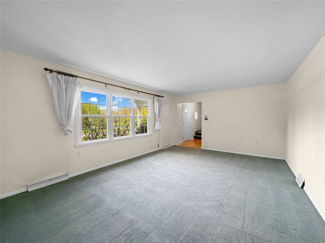 5203 W 50TH Street, Erie, PA 16506