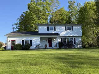 5203 W 50TH Street, Erie, PA 16506