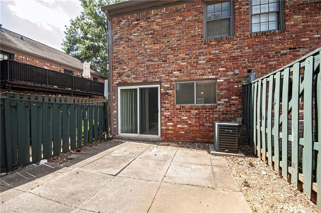 3099 Colonial Way UNIT M, Atlanta, GA 30341
