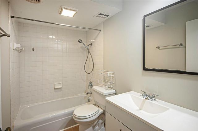 3099 Colonial Way UNIT M, Atlanta, GA 30341