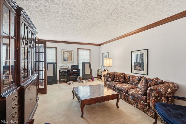 34603 Bramble Lane, Solon, OH 44139