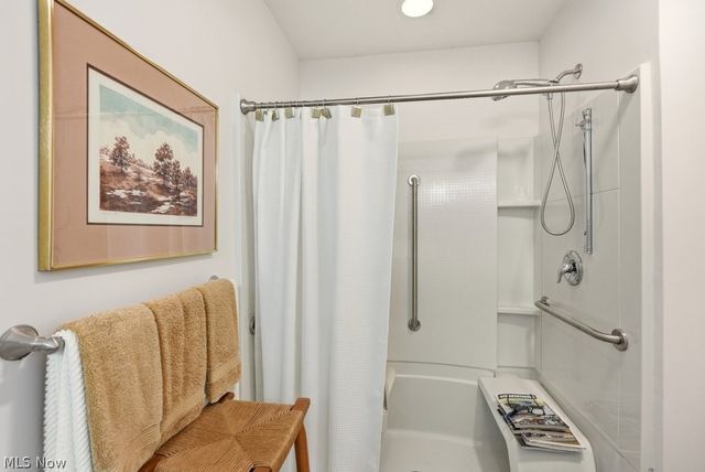 34603 Bramble Lane, Solon, OH 44139