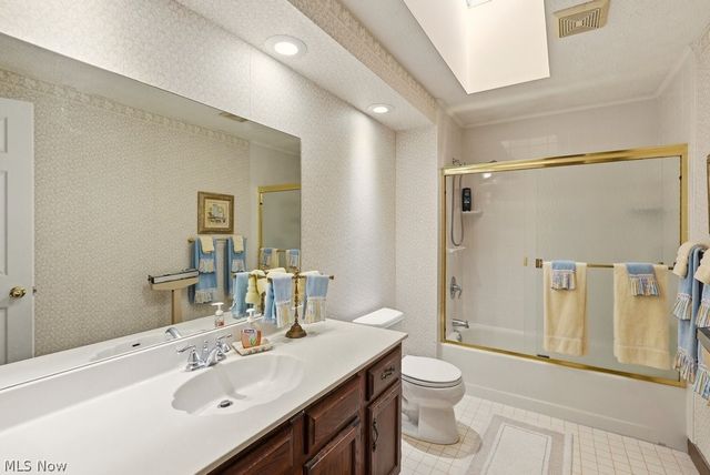 34603 Bramble Lane, Solon, OH 44139