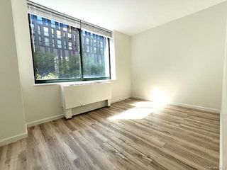 275 Greenwich Street 2J, New York (manhattan), NY 10007