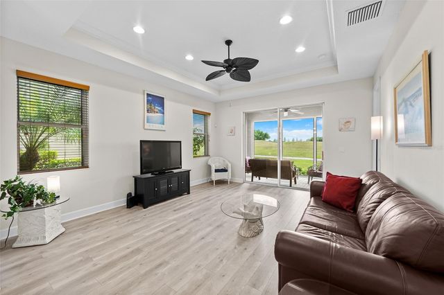 718 CHIPPER DRIVE, Sun City Center, FL 33573