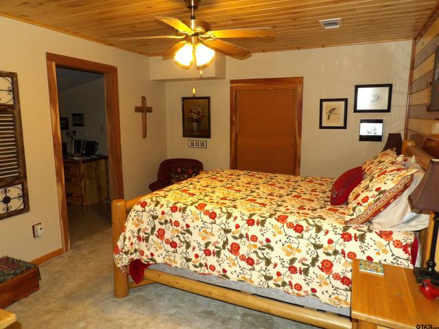 7538 N FM 2022, Grapeland, TX 75844
