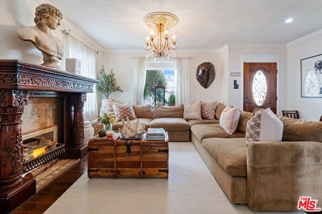 2558 Torrance Boulevard, Torrance, CA 90503