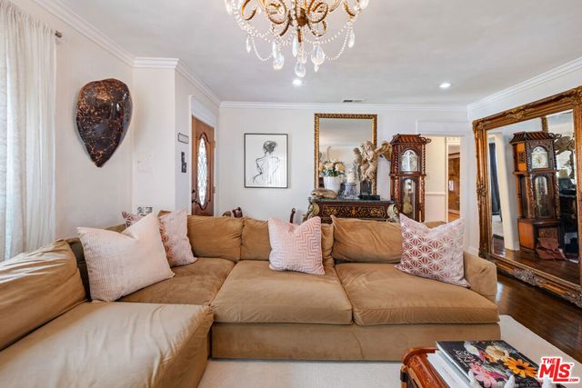 2558 Torrance Boulevard, Torrance, CA 90503