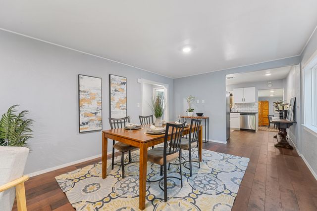 518 Riverbanks Road, Grants Pass, OR 97527