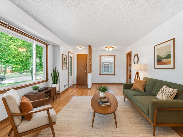 6708 Sheridan Avenue S, Richfield, MN 55423