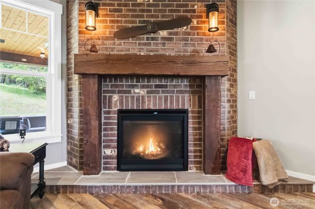 30 Forest Heights, Cathlamet, WA 98612