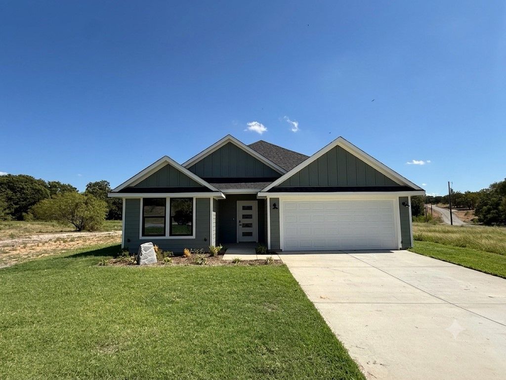 1033 Salvation Drive, Weatherford, TX 76088