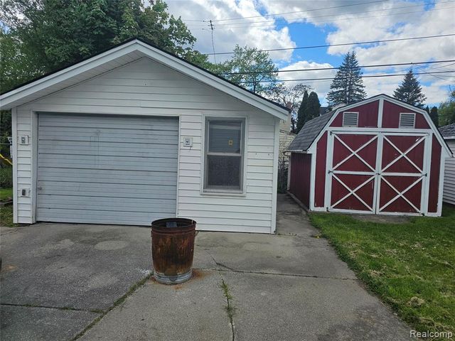 15369 Leona Drive, Redford, MI 48239