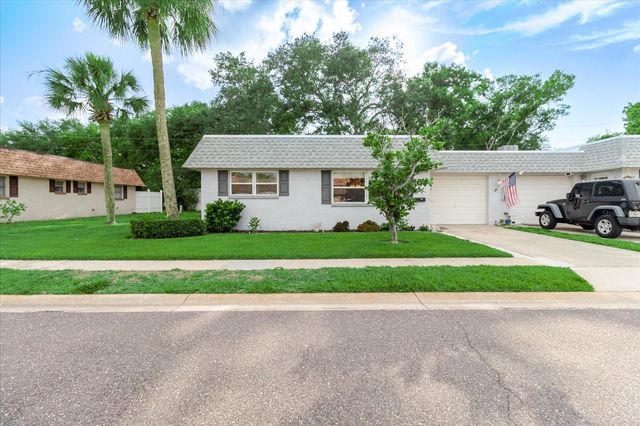 1201 CARA DRIVE, Largo, FL 33771