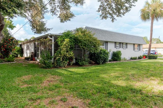 1201 CARA DRIVE, Largo, FL 33771