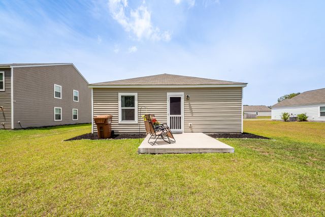 506 Shady Maple Street, Moncks Corner, SC 29461