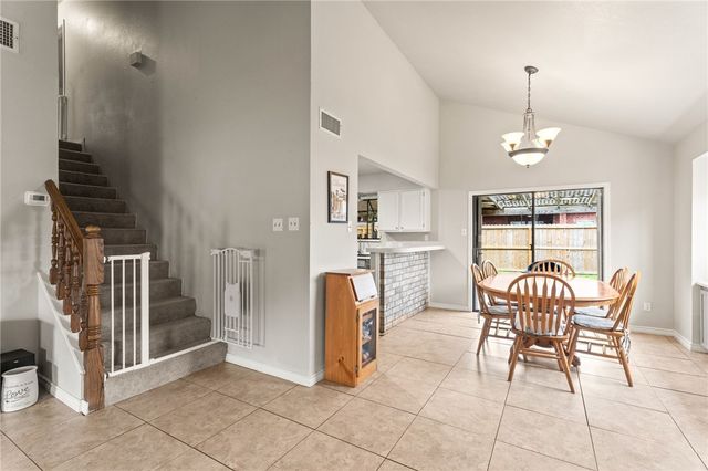 929 Saint Gregory St, Corpus Christi, TX 78418