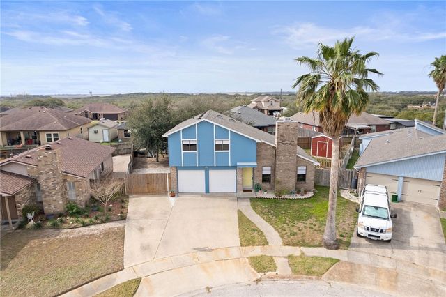 929 Saint Gregory St, Corpus Christi, TX 78418