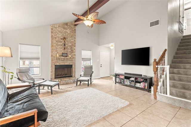 929 Saint Gregory St, Corpus Christi, TX 78418