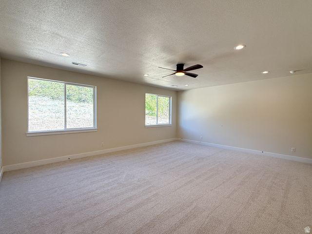 770 E MOUNTAIN RD, North Ogden, UT 84414