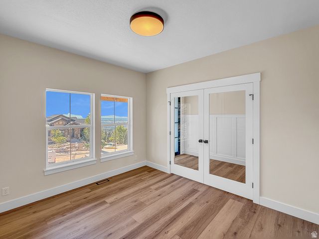 770 E MOUNTAIN RD, North Ogden, UT 84414