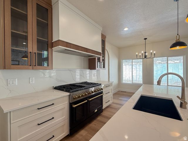 770 E MOUNTAIN RD, North Ogden, UT 84414