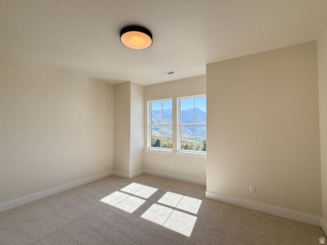 770 E MOUNTAIN RD, North Ogden, UT 84414