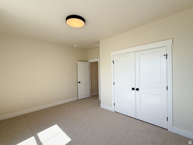 770 E MOUNTAIN RD, North Ogden, UT 84414