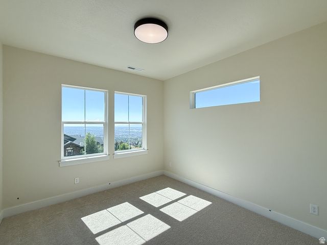 770 E MOUNTAIN RD, North Ogden, UT 84414
