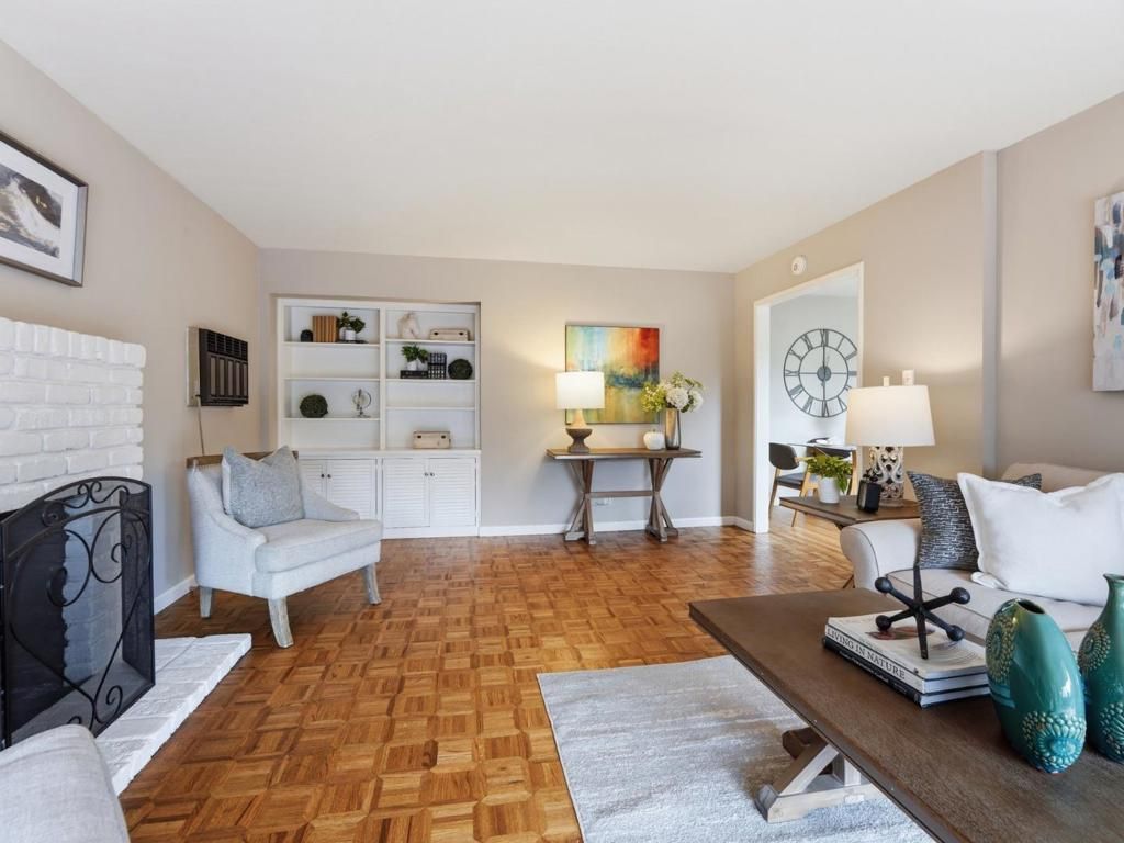 Image 11 of property listing at 1326 Don Kirk Street, Los Altos, CA 94024