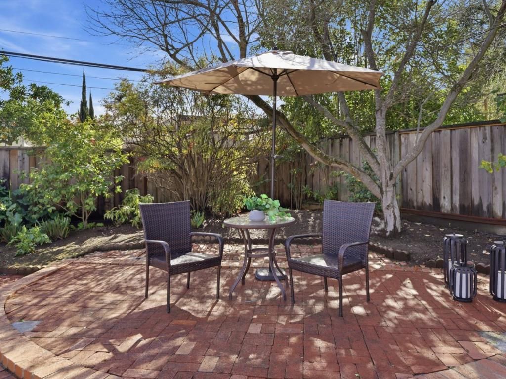 Image 32 of property listing at 1326 Don Kirk Street, Los Altos, CA 94024