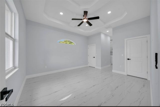 2704 15th ST SW, Lehigh Acres, FL 33976