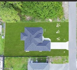 2704 15th ST SW, Lehigh Acres, FL 33976