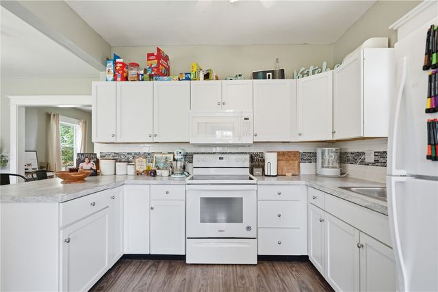 1547 Washington Ave SE, Cedar Rapids, IA 52403