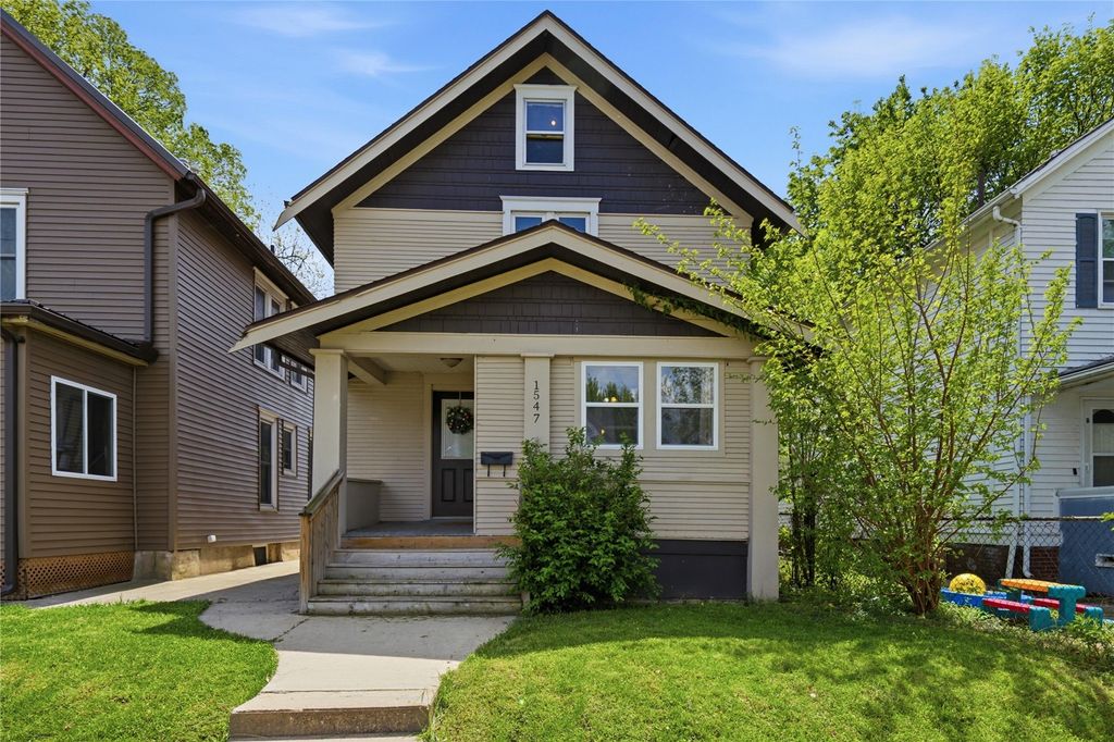 1547 Washington Ave SE, Cedar Rapids, IA 52403