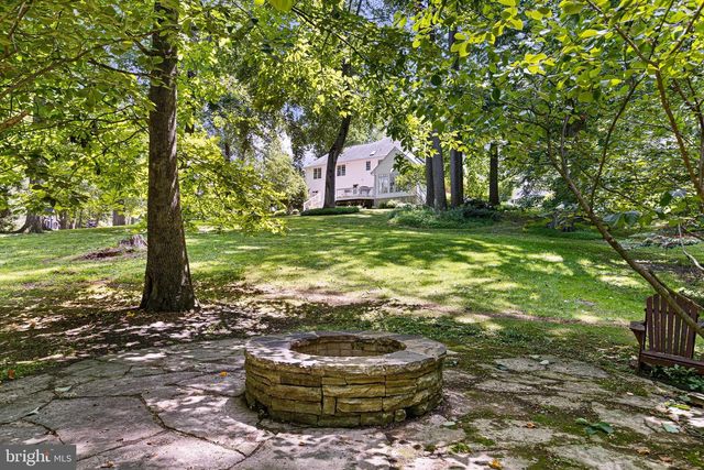 14 STONEBRIDGE DR, Hockessin, DE 19707