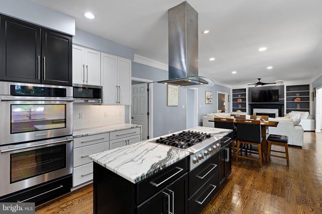 14 STONEBRIDGE DR, Hockessin, DE 19707