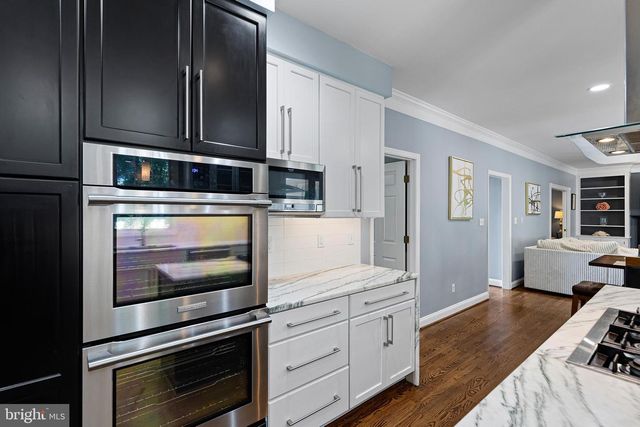 14 STONEBRIDGE DR, Hockessin, DE 19707