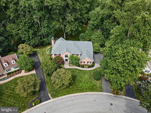 14 STONEBRIDGE DR, Hockessin, DE 19707