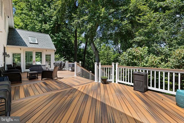 14 STONEBRIDGE DR, Hockessin, DE 19707