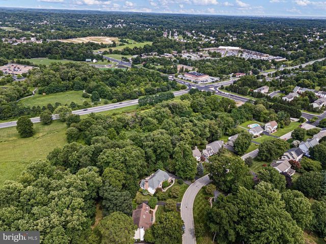 14 STONEBRIDGE DR, Hockessin, DE 19707