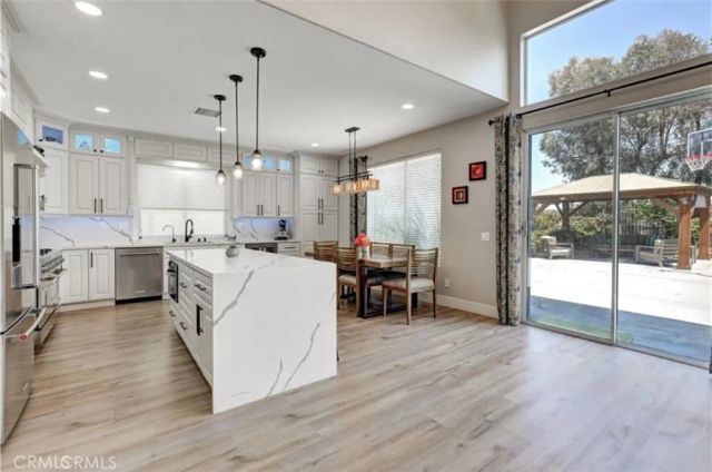 575 Rembrandt, Corona, CA 92882