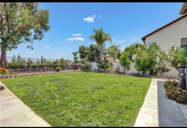 575 Rembrandt, Corona, CA 92882