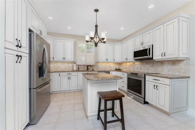 197 TARPON COVE BOULEVARD 611, Punta Gorda, FL 33950