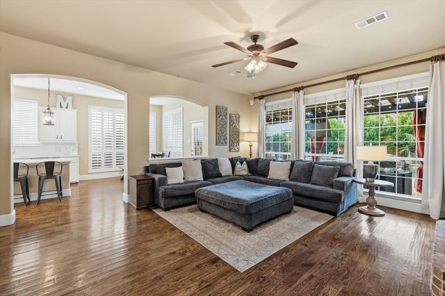 4512 Delaina Drive, Flower Mound, TX 75022