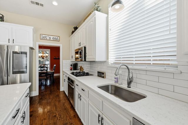 4512 Delaina Drive, Flower Mound, TX 75022