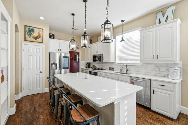 4512 Delaina Drive, Flower Mound, TX 75022